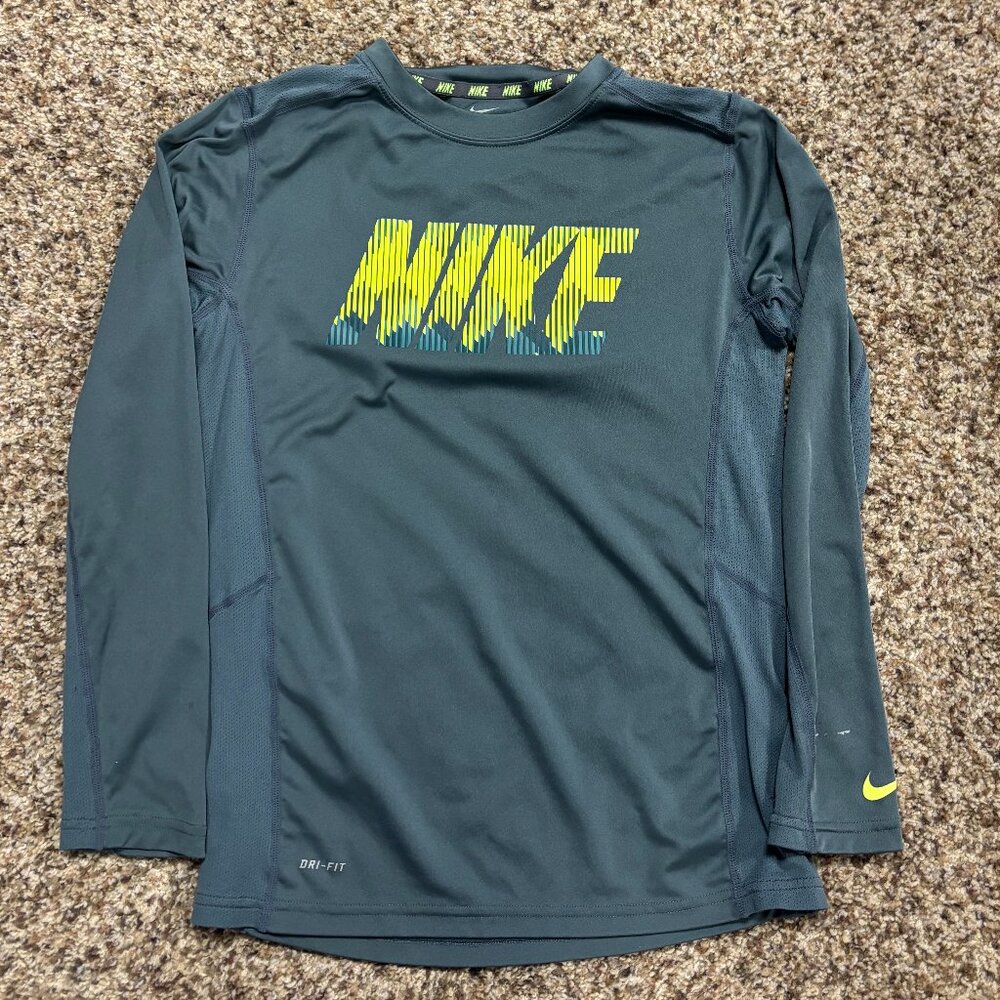 Youth Nike Dri Fit Long Sleeve - Boys Youth Size L - Preowned - 2065